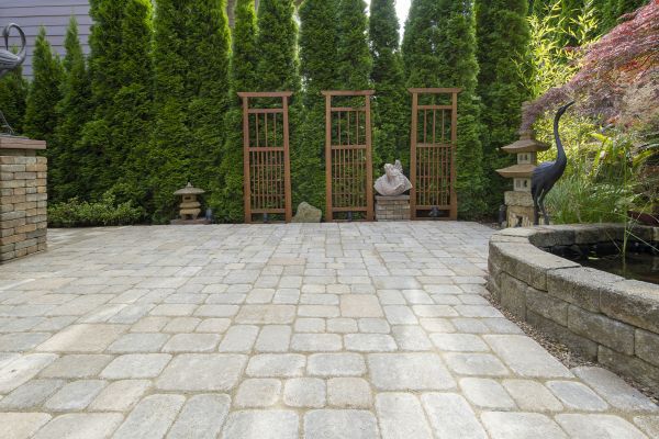 Backyard Hardscape Service in Federal Way